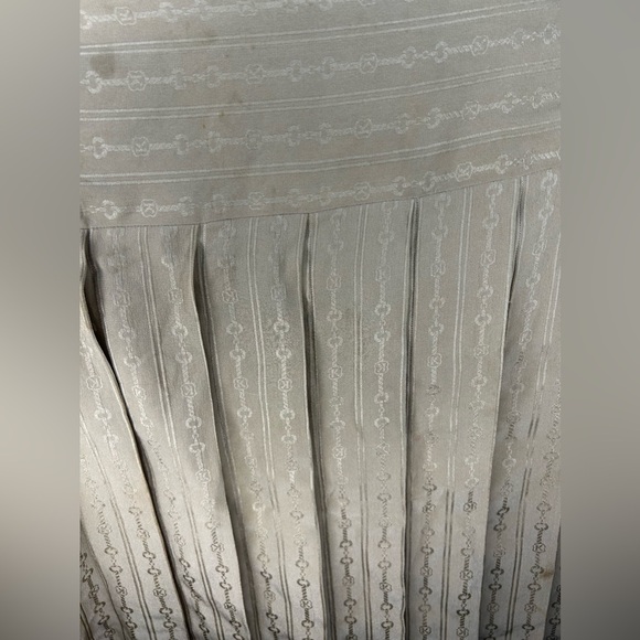 Women’s Vintage Christian Koban Gold Link Silk Designer Pleated Blouse Size 46 - Picture 6 of 7